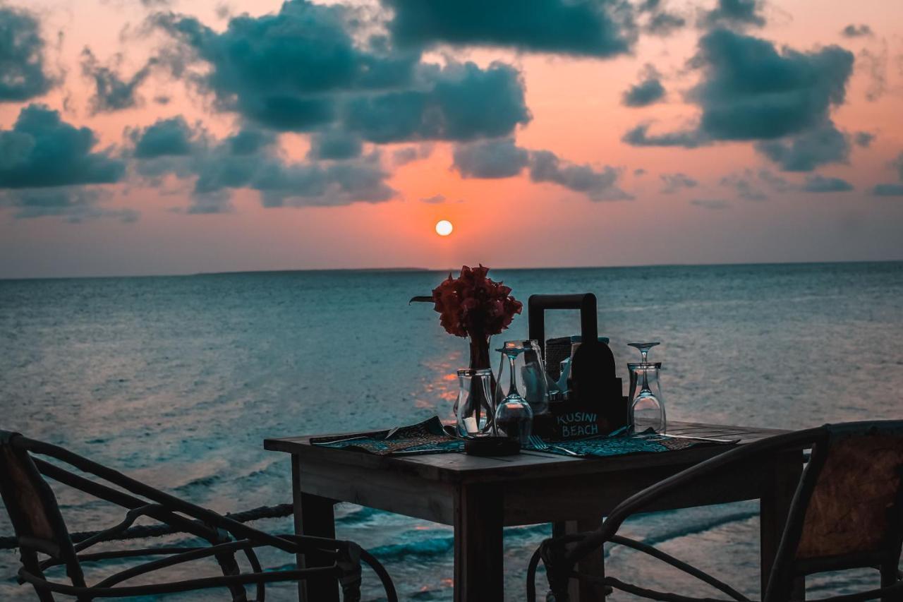 Zanzibar Kusini Beach Bungalows Hotel Kizimkazi Exterior foto
