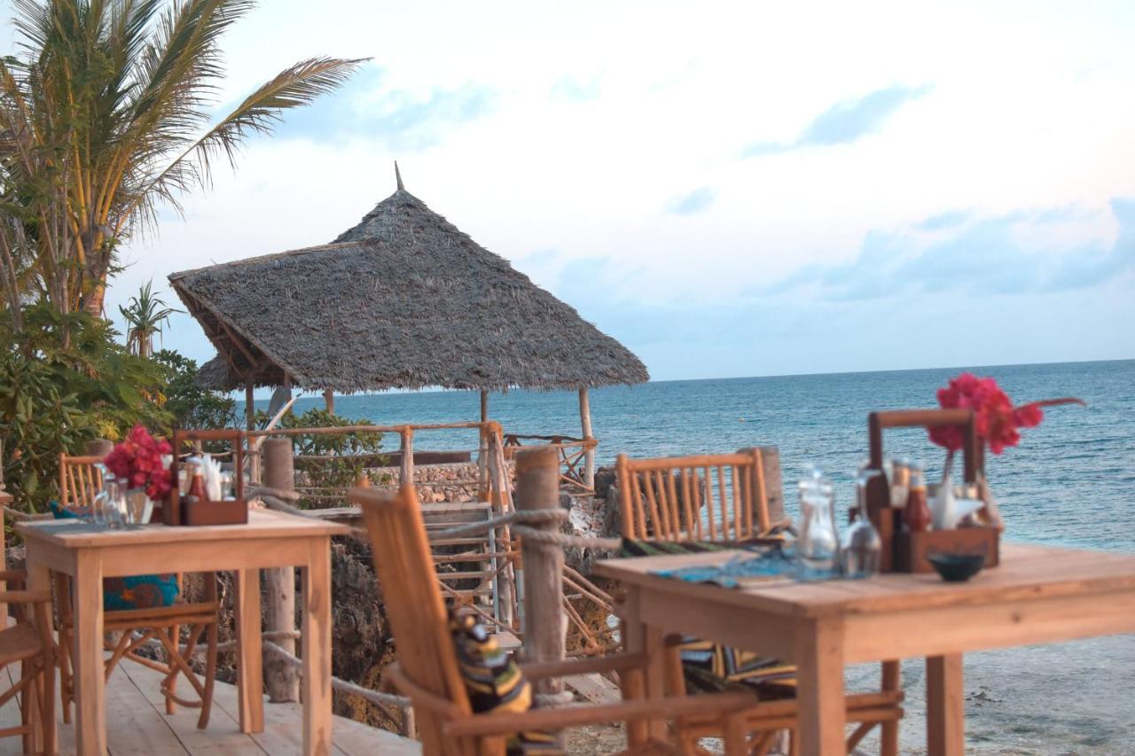 Zanzibar Kusini Beach Bungalows Hotel Kizimkazi Exterior foto